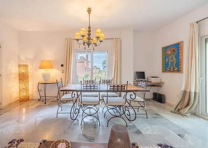 Pareado Relax Marbella